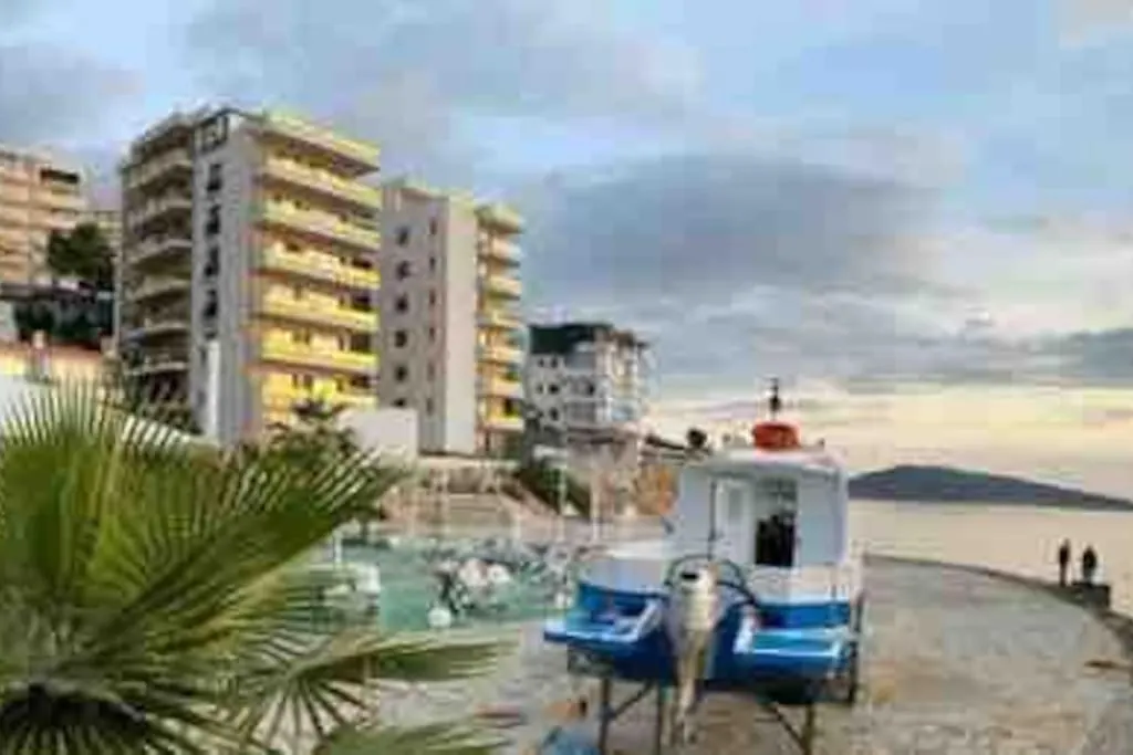 Luxury Apartments Golden Residence 2 Sarandë 0*,
